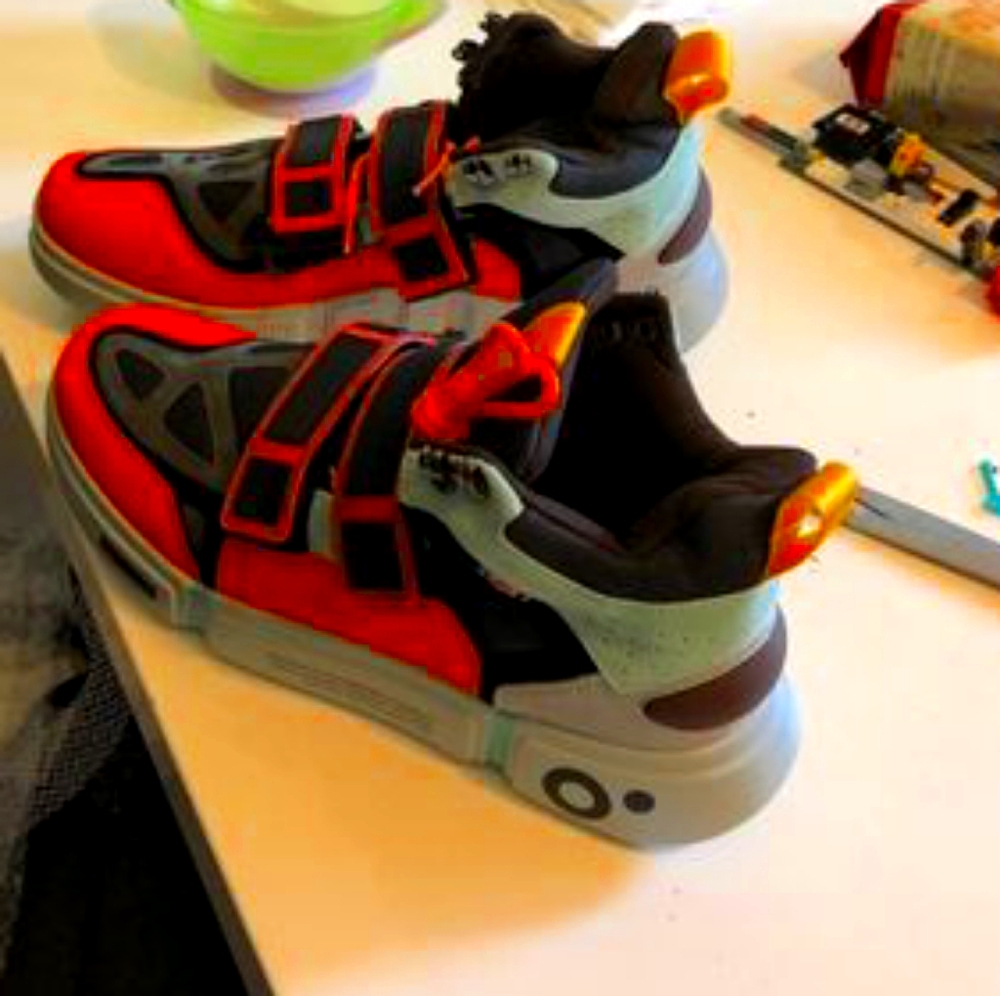 Sneakers